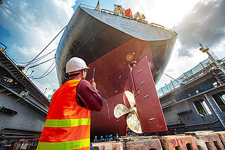 HYDAC applications for bow thrusters and rudder propellers